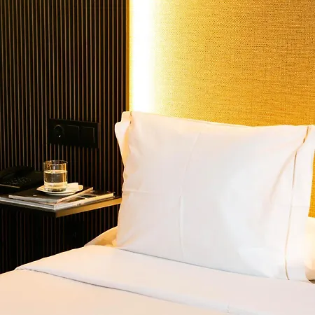 Sercotel Ciudad De 호텔 4*