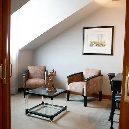 Sercotel Ciudad De 오비에도