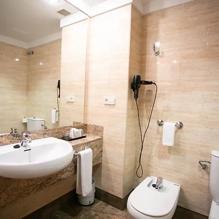 Sercotel Ciudad De Отель