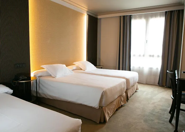 Sercotel Ciudad De 호텔